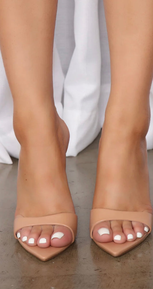 Leg-Lengthening Luxe Stilettos - Nude