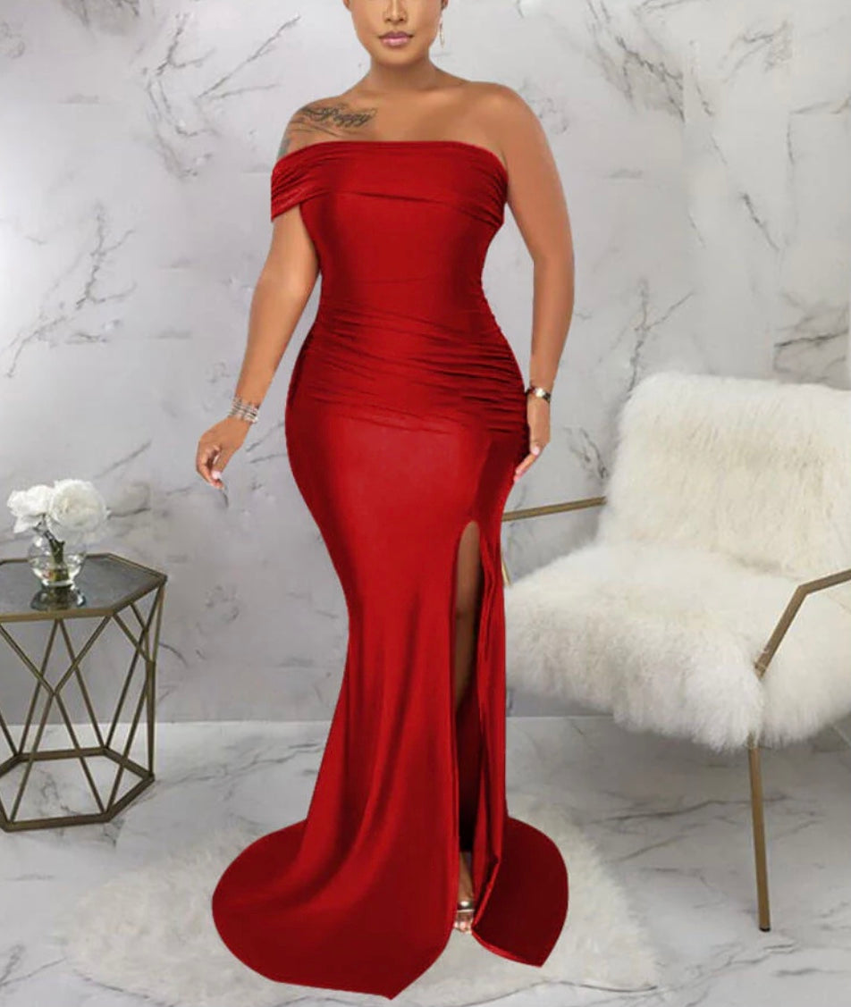 "Lady in Red" Off-Shoulder High-Slit Formal Dress - Red