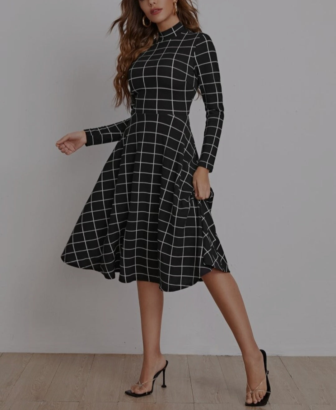 Check Me Out Grid Preloved Midi Dress - Black/White