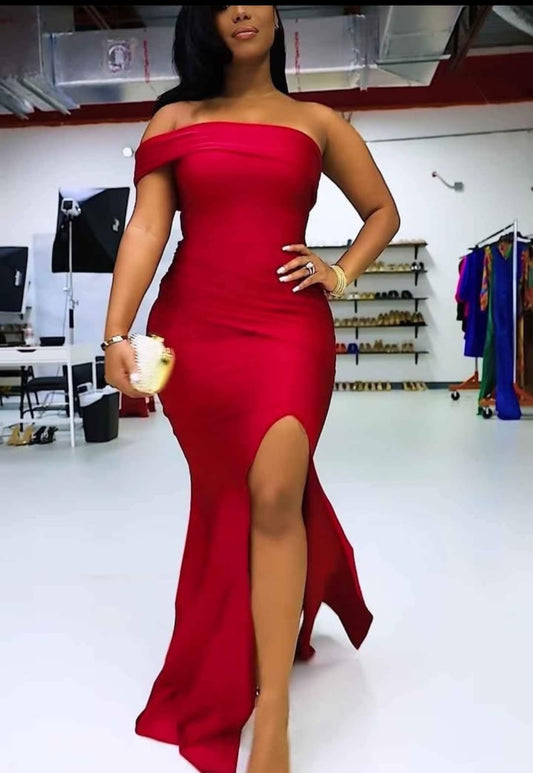 "Lady in Red" Off-Shoulder High-Slit Formal Dress - Red