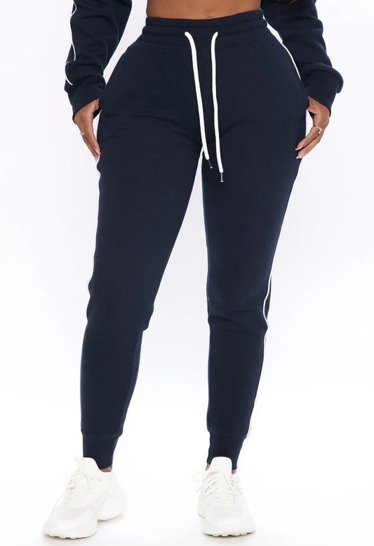 Off-Duty Chic Luxe Jogger Set - Navy