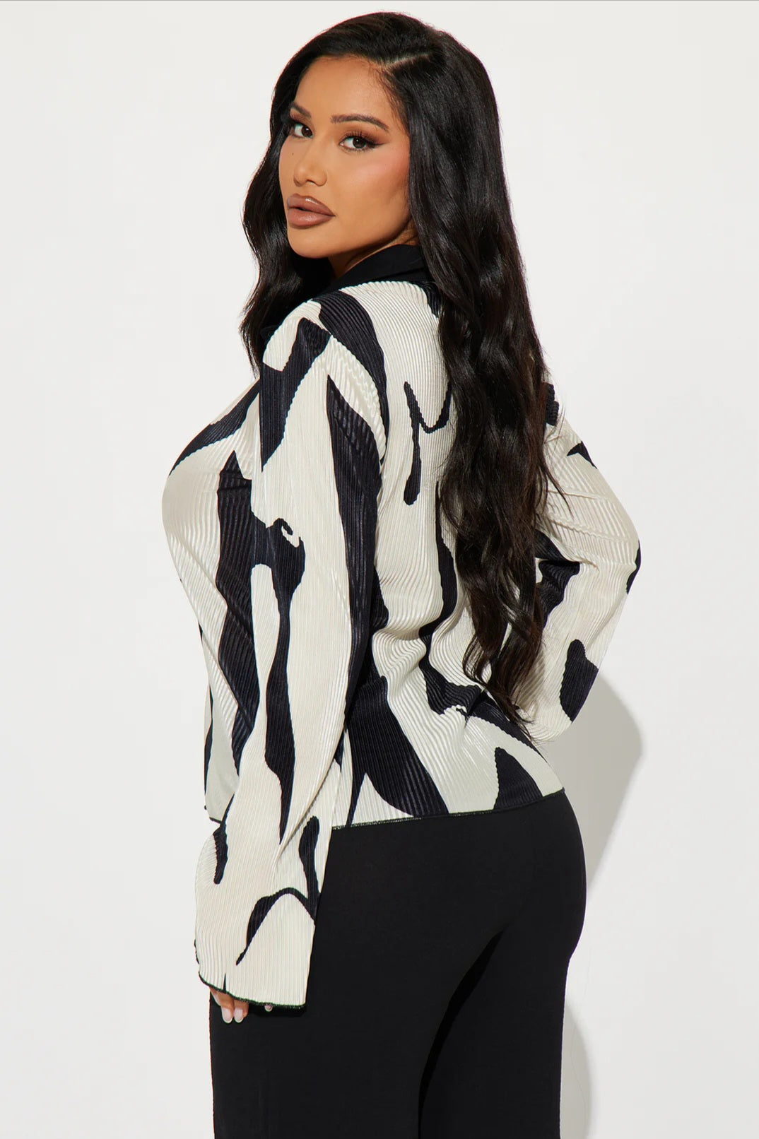 Power Play Button Up Monochrome Muse Top - Black/White